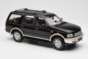 Ford Expedition Eddie Bauer Noir UT Models 1:18 22710 Métal