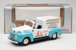 Ford F-1 Howard Johnson's Ice Cream Road Signature 1:18 92229 Métal — image 6 sur 6