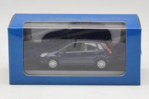 Ford Fiesta Mk5 4-Door Bleu Foncé Minichamps 1:43 FIESTA001 Métal — image 4 sur 4
