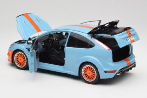 Ford Focus RS LM Classic Edition Gulf 1968 Ford GT40 Tribute Minichamps 1:18 100080068 Métal — image 5 sur 8