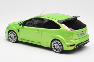 Ford Focus RS Mk2 Vert Otto 1:18 OT381 Résine — image 5 sur 6