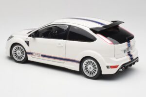 Ford Focus RS Mk2 LM Classic Blanc Mk IIb Tribute Minichamps 1:18 100080167 Métal — image 7 sur 8