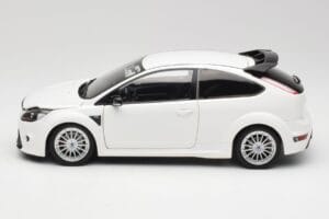 Ford Focus RS Mk2 Blanc Minichamps 1:18 100080002 Métal — image 4 sur 8