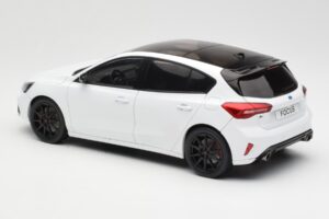 Ford Focus ST Mk4 Frozen Blanc MCG 1:18 MCG18453 Métal — image 5 sur 6