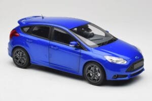 Ford Focus ST Mk2 Blue Metallic Minichamps 1:18 110082001 Métal — image 6 sur 8