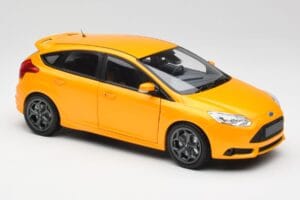 Ford Focus ST Mk2 Tangerine Scream Minichamps 1:18 110082005 Métal — image 6 sur 8