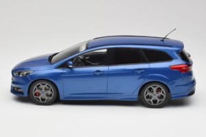 Ford Focus ST Turnier Mk3 Bleu MCG 1:18 MCG18465 Métal — image 3 sur 6