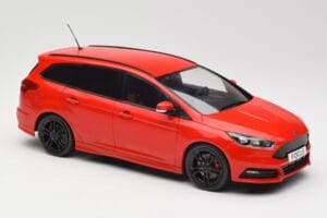 Ford Focus ST Turnier Mk3 Race Red MCG 1:18 MCG18466 Métal — image 4 sur 6