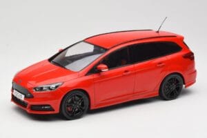 Ford Focus ST Turnier Mk3 Race Red MCG 1:18 MCG18466 Métal