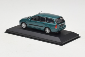 Ford Focus Mk1 Turnier Vert Minichamps 1:43 FOCUS003 Métal — image 3 sur 5