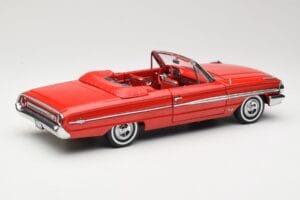 Ford Galaxie 500 Cabriolet Rouge Sun Star 1:18 1420 Métal — image 3 sur 8