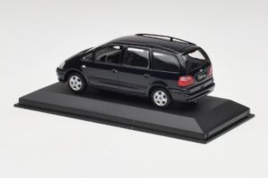 Ford Galaxy Mk1 Bleu Minichamps 1:43 430089501 Métal — image 3 sur 4