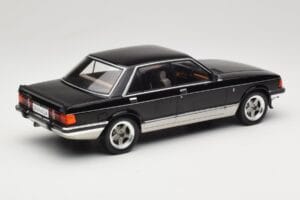 Ford Granada Mk2 2.8 Injection Gray Metallic MCG 1:18 MCG18536 Métal — image 2 sur 6