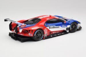 Ford GT #68 D. Muller / J. Hand / S. Bourdais LMGTE Pro Winner 24 Hours of Le Mans 2016 Minichamps 1:18 4012138143098 Métal — image 2 sur 6