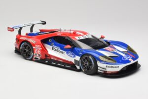 Ford GT #68 D. Muller / J. Hand / S. Bourdais LMGTE Pro Winner 24 Hours of Le Mans 2016 Minichamps 1:18 4012138143098 Métal — image 4 sur 6