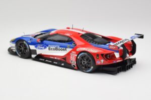 Ford GT #68 D. Muller / J. Hand / S. Bourdais LMGTE Pro Winner 24 Hours of Le Mans 2016 Minichamps 1:18 4012138143098 Métal — image 5 sur 6