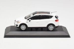 Ford Kuga Mk1 Blanc Minichamps 1:43 KUGA001 Métal