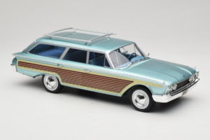 Ford Country Squire Bleu MCG 1:18 MCG18049 Métal — image 4 sur 6