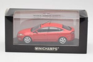 Ford Mondeo Mk4 Colorado Rouge Minichamps 1:43 MONDEO001 Métal — image 4 sur 4