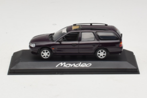 Ford Mondeo Mk1 Turnier Dark Blue Metallic Minichamps 1:43 43306312 Métal