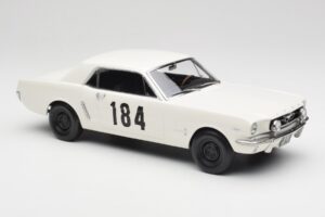 Ford Mustang Hardtop #184 B. Neyret / J. Terramorsi Rally Monte Carlo 1965 Norev 1:18 182801 Métal — image 4 sur 6