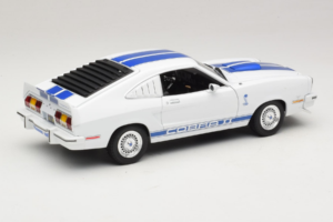 Ford Mustang II Cobra II Charlie's Angels Movie Greenlight 1:18 12880 Métal — image 3 sur 8