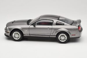 Ford Mustang S197 Shelby GT500 40th Anniversary Gris Shelby Collectibles 1:18 DC075005 Métal — image 4 sur 8