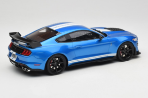 Ford Mustang Shelby GT500 S550 Bleu GT Spirit 1:18 GT268 Résine — image 2 sur 6