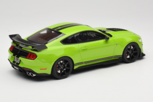 Ford Mustang Shelby GT500 S550 Vert GT Spirit 1:18 GT803 Résine — image 2 sur 6