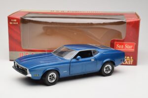 Ford Mustang SportsRoof Bleu Sun Star 1:18 3612 Métal — image 8 sur 8