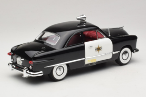 Ford Voiture de Police Anson 1:18 6254 Métal — image 2 sur 6