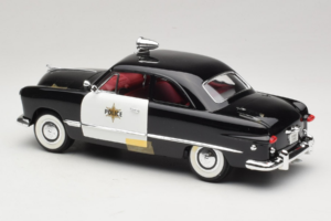 Ford Voiture de Police Anson 1:18 6254 Métal — image 5 sur 6
