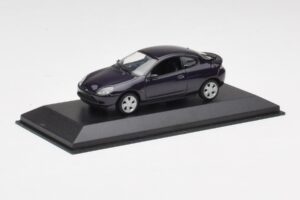 Ford Puma Melina Violet Minichamps 1:43 430086525 Métal — image 2 sur 3