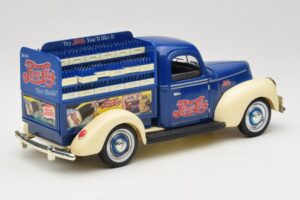 Ford Pepsi-Cola Replica Golden Wheel 1:18 PF351 Métal — image 3 sur 8