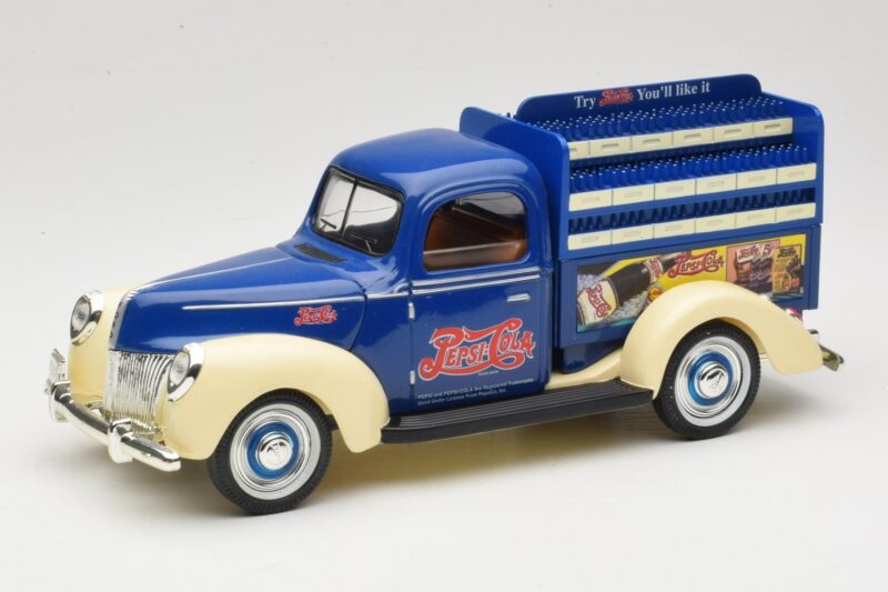Ford Pepsi-Cola Replica Golden Wheel 1:18 PF351 Métal