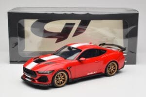 Ford Shelby Mustang Super Snake Rouge GT Spirit 1:18 GT531 Résine — image 6 sur 6