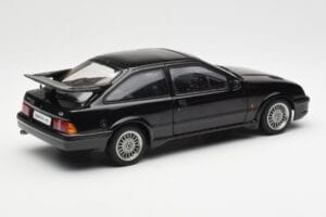 Ford Sierra RS Cosworth Noir AUTOart 1:18 72861 Métal — image 3 sur 8