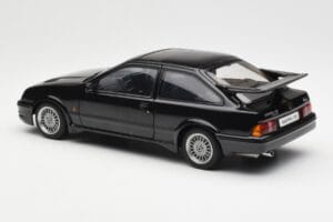 Ford Sierra RS Cosworth Noir AUTOart 1:18 72861 Métal — image 7 sur 8