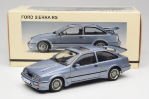 Ford Sierra RS Cosworth Moonstone Bleu AUTOart 1:18 72863 Métal — image 8 sur 8