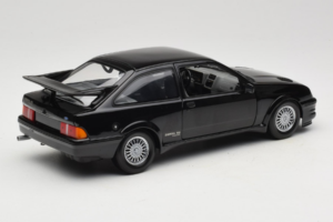 Ford Sierra RS Cosworth Noir Minichamps 1:18 150084001 Métal — image 3 sur 8