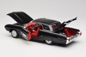 Ford Thunderbird Noir Anson 1:18 30344 Métal — image 5 sur 8