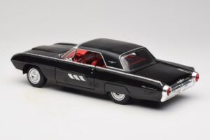 Ford Thunderbird Noir Anson 1:18 30344 Métal — image 7 sur 8