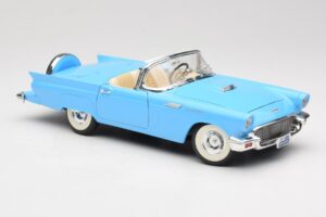 Ford Thunderbird Cabriolet Bleu Road Signature 1:18 92358 Métal — image 6 sur 8
