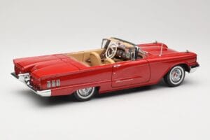 Ford Thunderbird Cabriolet Rouge Sun Star 1:18 4311 Métal — image 3 sur 8