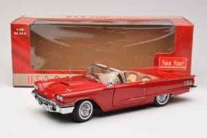 Ford Thunderbird Cabriolet Rouge Sun Star 1:18 4311 Métal — image 8 sur 8