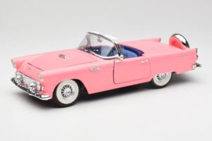 Ford Thunderbird Rose Revell 1:18 8804 Métal