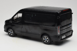 Ford Transit Noir JMC 1:18 SHRV363CM02JP Métal — image 7 sur 8