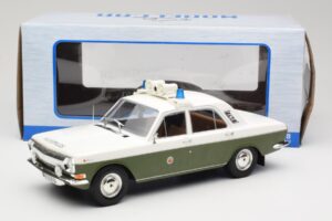 GAZ Volga GAZ-24 Police MCG 1:18 MCG18015 Métal — image 6 sur 6