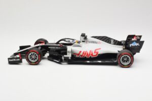Haas VF-20 #8 R. Grosjean Bahrain GP 2020 Minichamps 1:18 110201508 Métal — image 3 sur 6