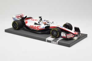 Haas VF-22 #20 K. Magnussen British GP 2022 Minichamps 1:18 117221020 Métal — image 4 sur 6